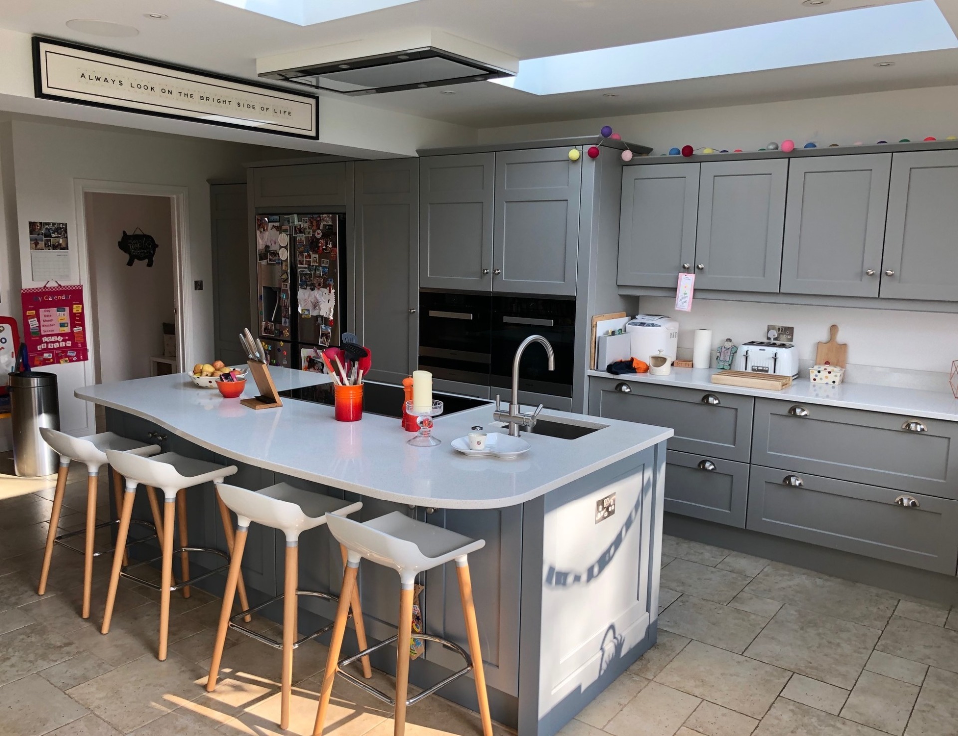 Shaker island with sink and hob plus seating for 4, Oxfordshire
